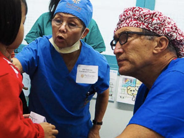 Training-the-Next-Generation-of-Surgeons-in-Cuba1