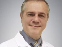 Dr. Percy Rossell Perry - Clinica Los Andes Lima, Peru